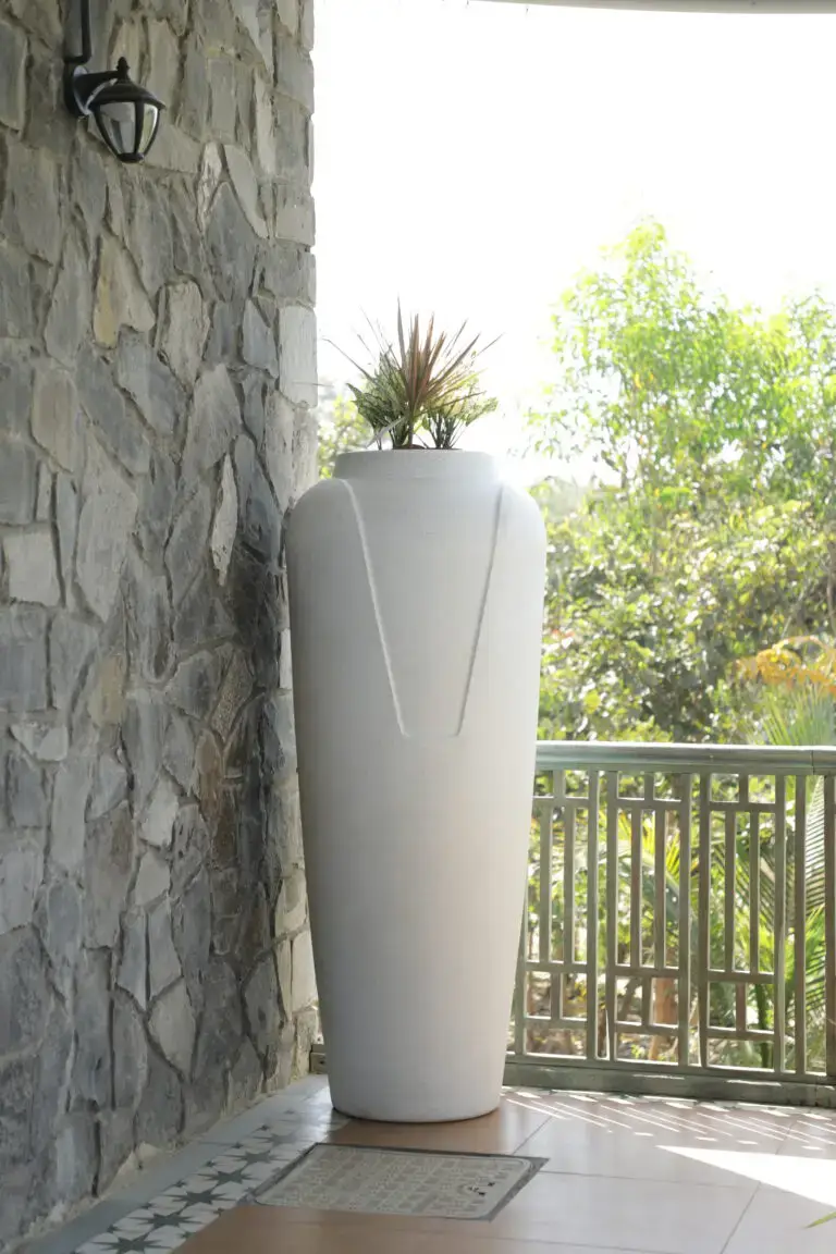 Big URN Balcony Outdoor Manufacture India